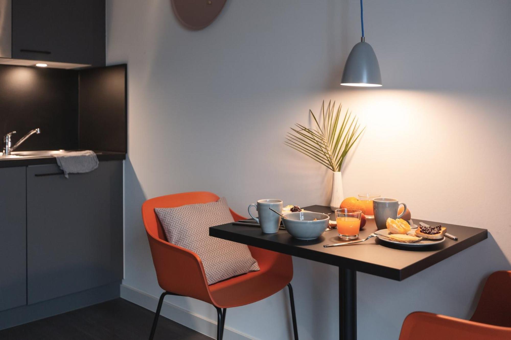 Candlewood Suites Berlin Charlottenburg By Ihg מראה חיצוני תמונה