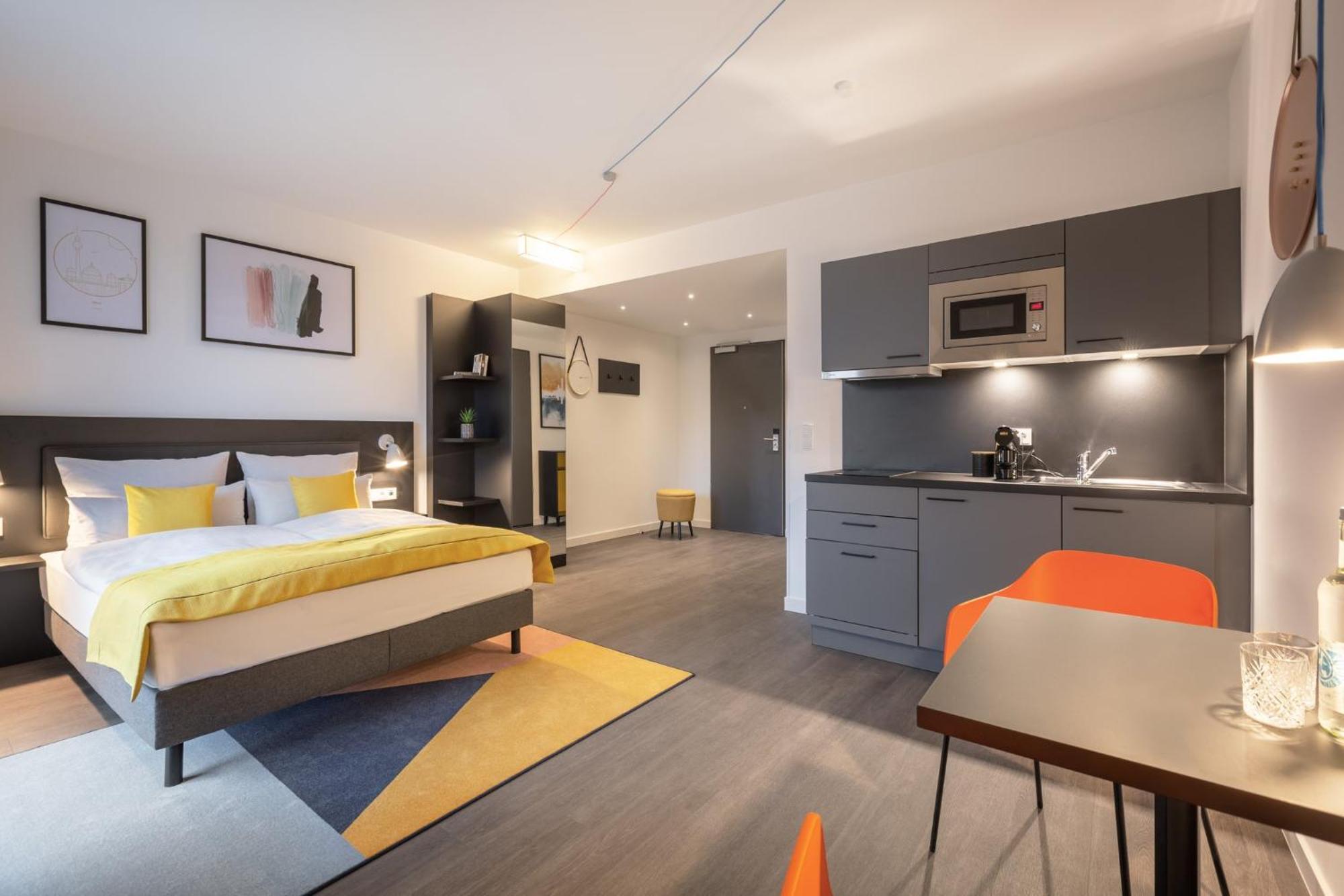 Candlewood Suites Berlin Charlottenburg By Ihg מראה חיצוני תמונה